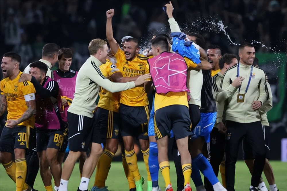 风云突变纽约尼克斯窗口期内部沟通，葡超版图或变，悬念犹存，球队文化再被提及(凡尔赛华盛顿体系和两极格局的共同点)