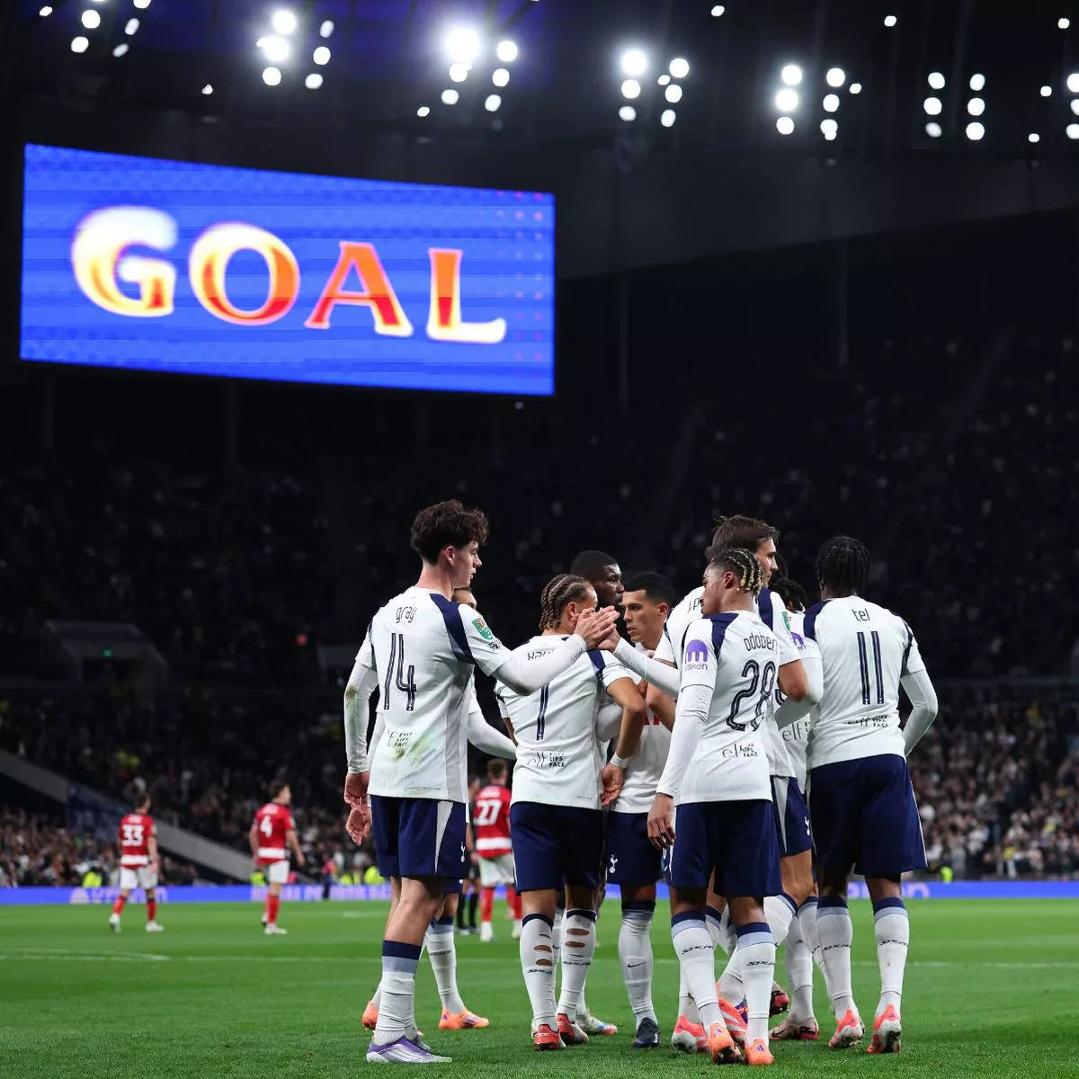 切尔西发布备战花絮；今晚主帅复盘；NBA常规赛任务艰巨；心理建设被强调(切尔西最新首发阵容图)