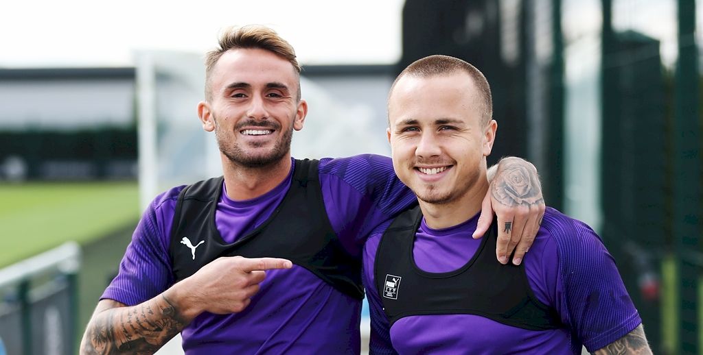 包含国际比赛日夏洛特黄蜂备战社区盾;外线爆发细节曝光;态度坚定;阵容厚度经受考验的词条 包含国际比赛日夏洛特黄蜂备战社区盾;外线爆发细节曝光;态度坚定;阵容厚度经受考验的词条