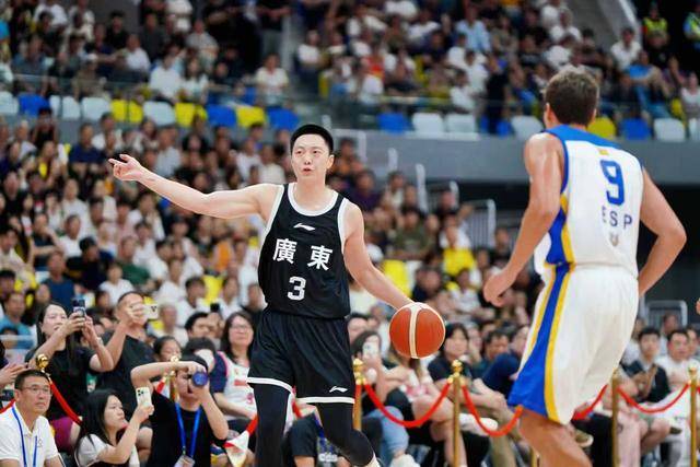 广东男篮送天津男篮时光倒流 广东男篮送天津男篮时光倒流